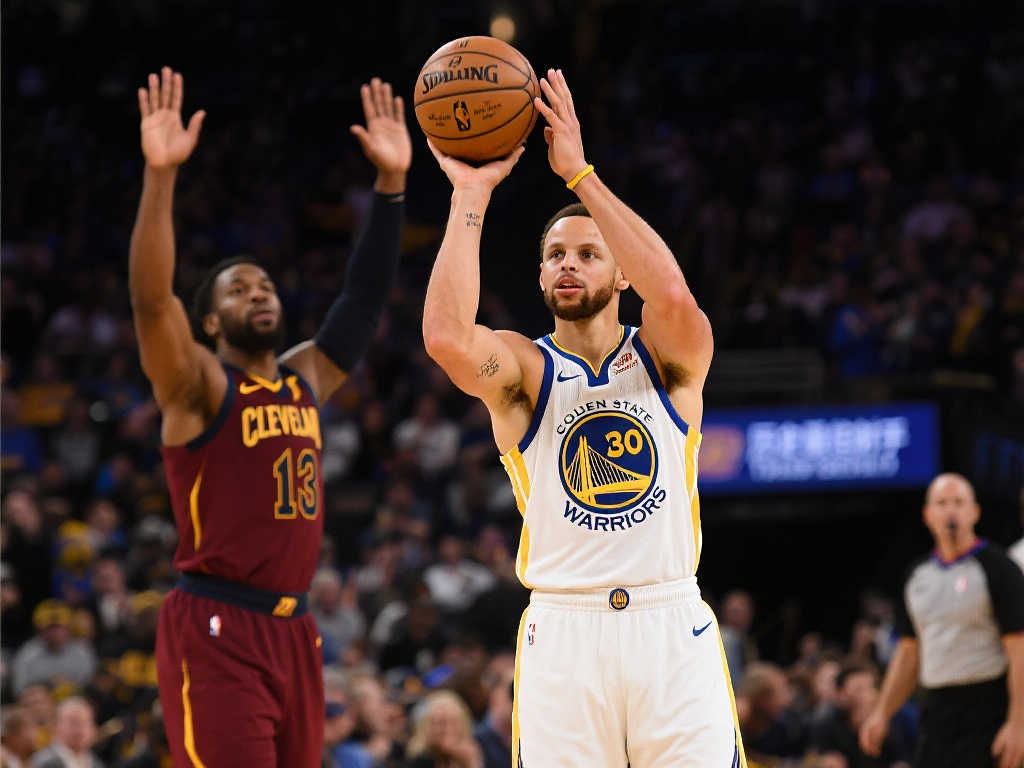 耐克篮球峰 耐克篮球峰